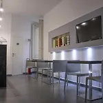 Bed & Breakfast Megaris Luxury Neapol