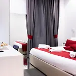 Megaris Luxury Bed & Breakfast