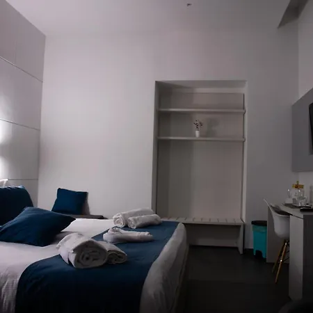 Bed & Breakfast Megaris Luxury
