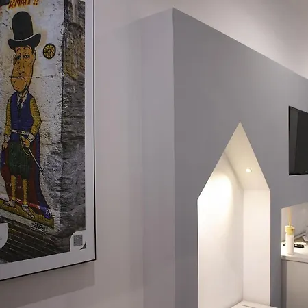 Megaris Luxury 4* Neapol