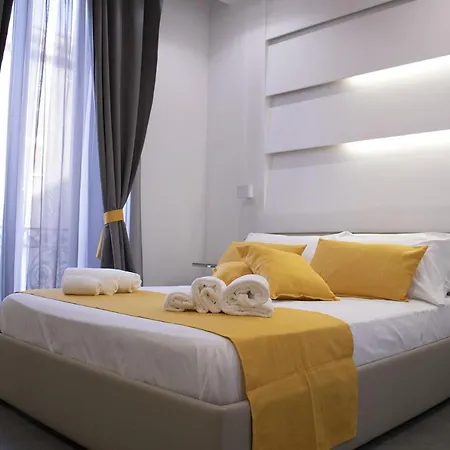 Nocleg ze śniadaniem Megaris Luxury *