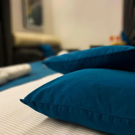 Nocleg ze śniadaniem Megaris Luxury Neapol