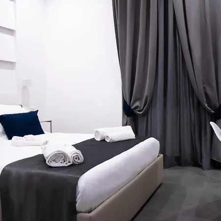 Megaris Luxury 4* Naples