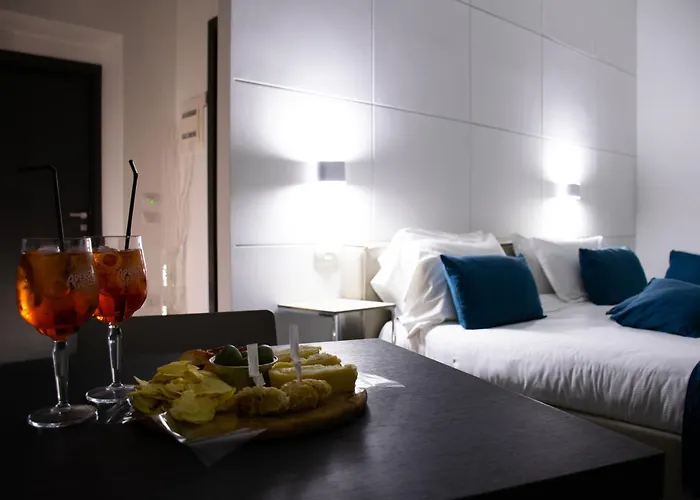 Megaris Luxury 4* Naples